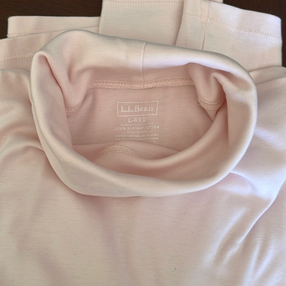 L.L. Bean Top - Picture 4 of 4